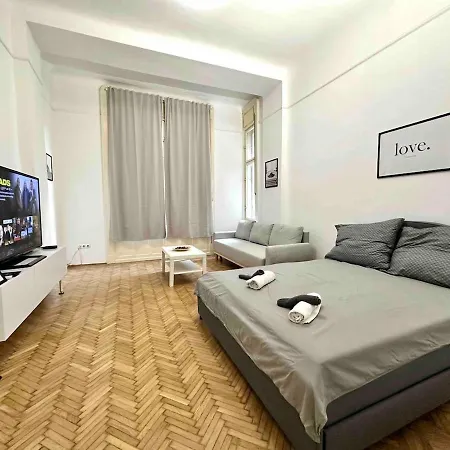 Prime Location Sip Utca Apartament Budapesta