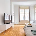 Prime Location Sip Utca